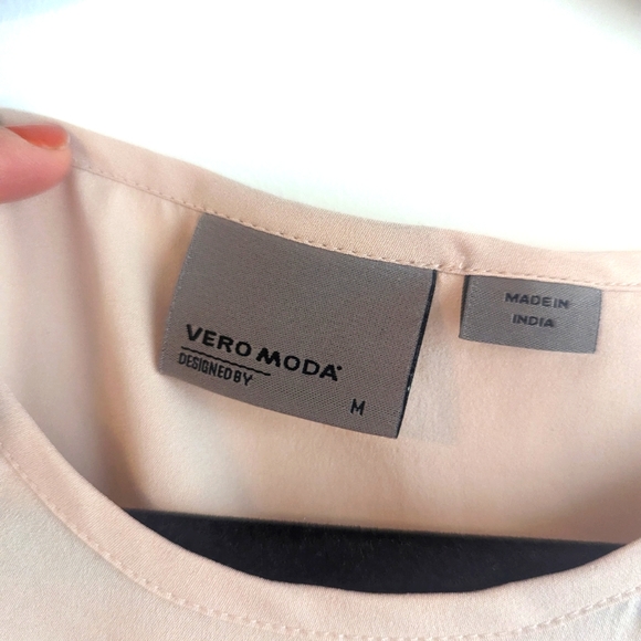 Vero Moda blush top ๐ - Picture 5 of 6